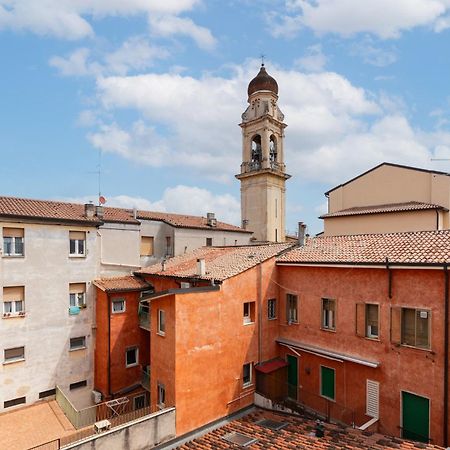 Domus Verona - Ampia Residenza Filippini A Pochi Passi Dall'Arena Exterior photo