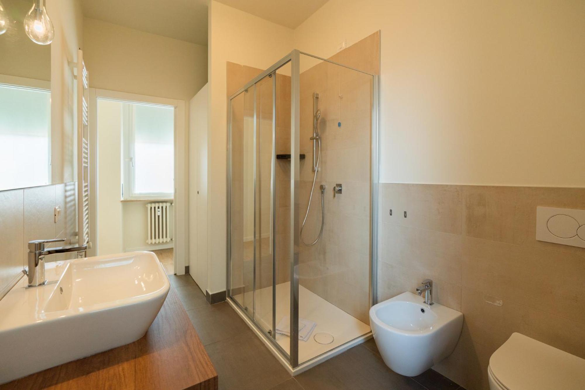 Domus Verona - Ampia Residenza Filippini A Pochi Passi Dall'Arena Room photo